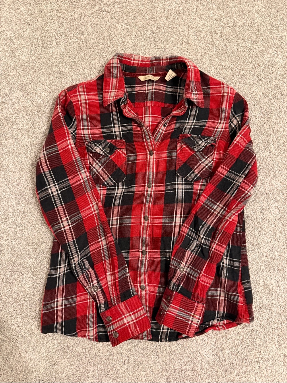 Natural Reflections Red and Black Plaid Button-Up Shirt